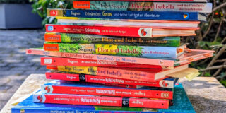 Bücher von Ingo Siegner Bücherstapel mit Werken von Ingo Siegner.
