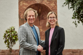 Prof. Dr. Alexander Schubert und Simone Heimann während des Festaktes zur Amtseinführung im Historischen Museum der Pfalz